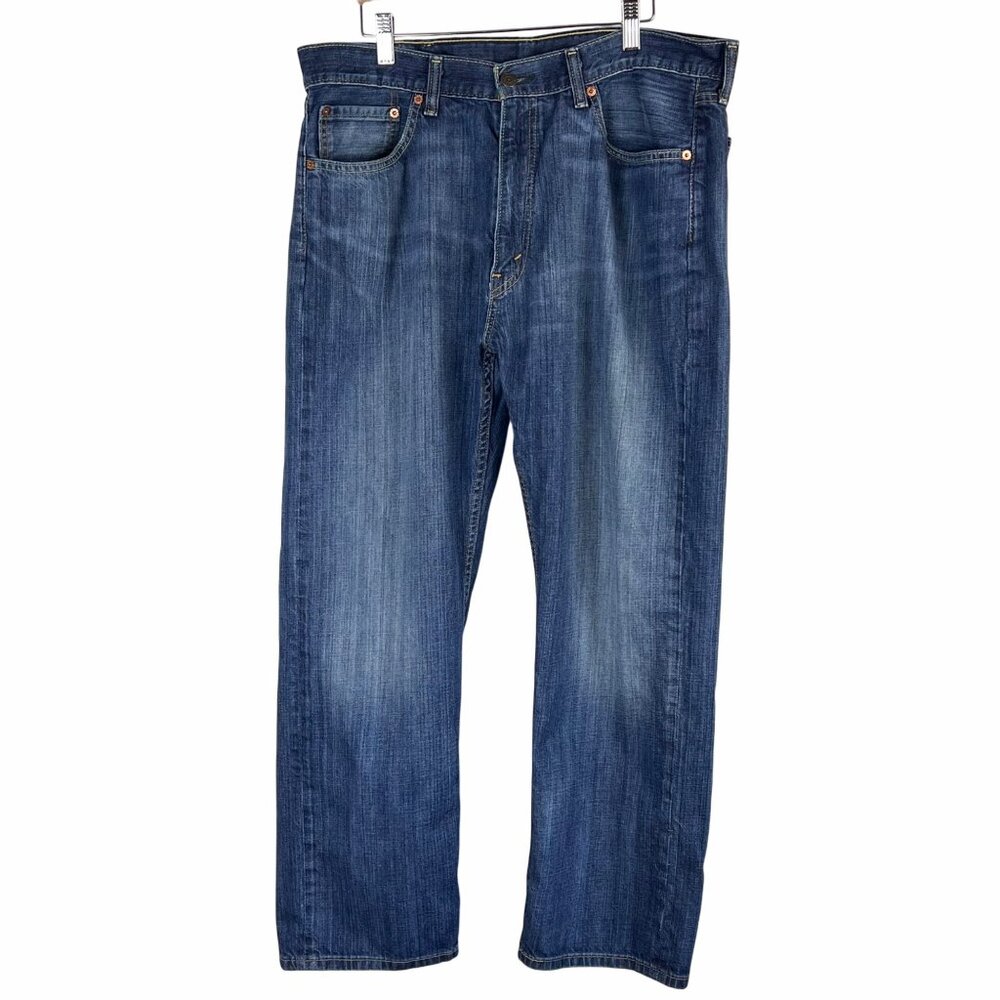 Levis 505 Mens Straight Fit Blue Jeans Size 38x30 Mid-Rise Denim Classic Casual